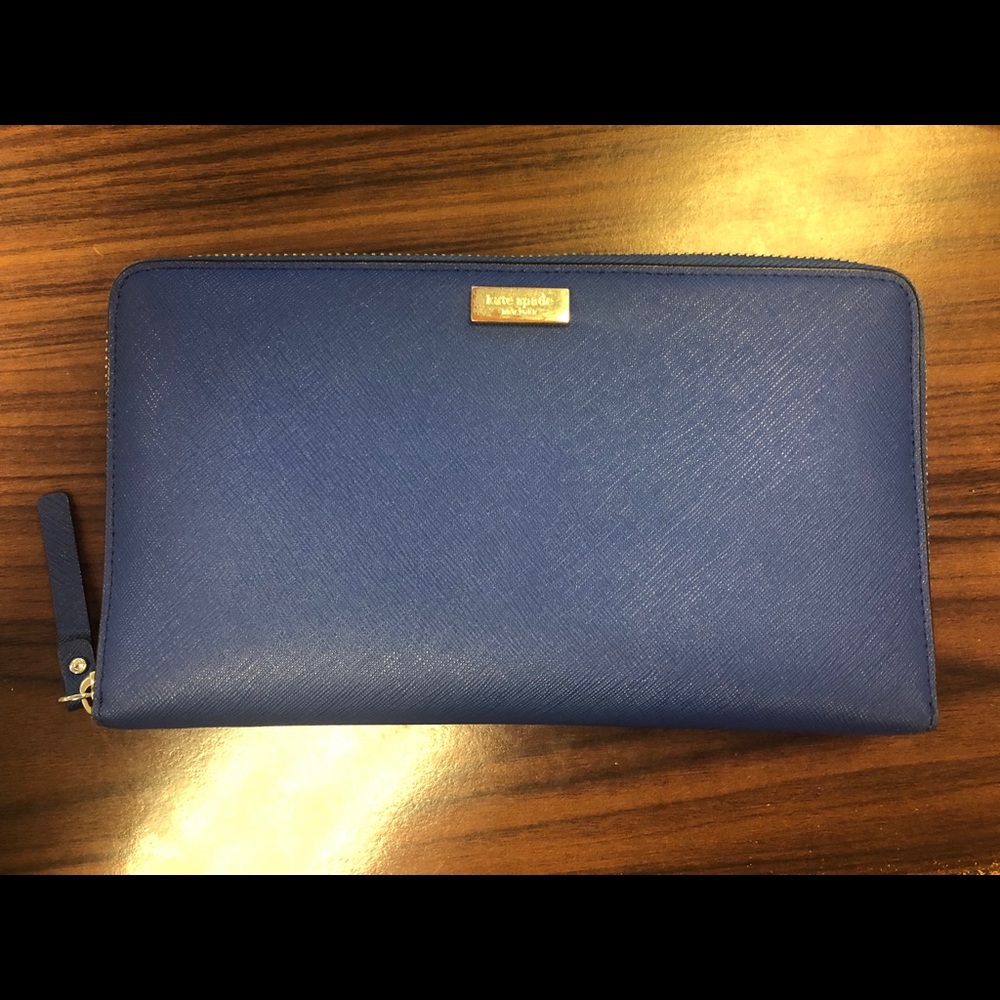 Kate Spade Zip Wallet